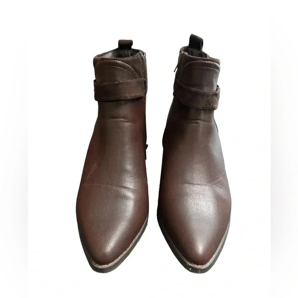 City Chic Faux Leather Micah Brown Bootie Size 39 or 8 - Picture 2 of 5